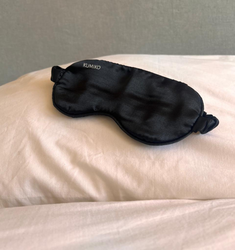 Antifaz de Satín KUMIKO