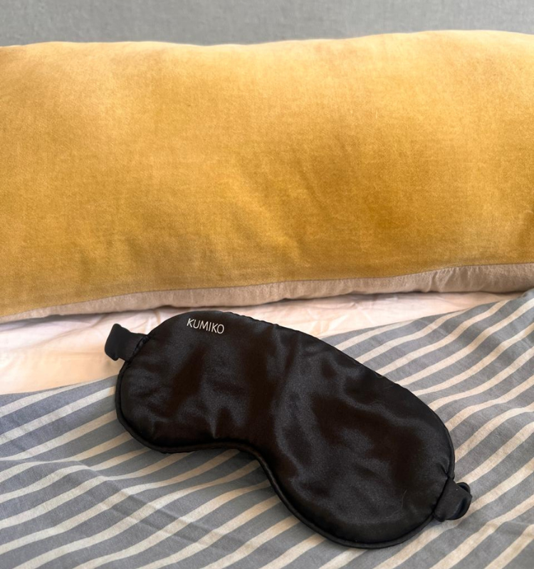 Antifaz de Satín KUMIKO